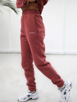 Deep Berry Blakely Universal Women's Sweatpants | FAWE-03921