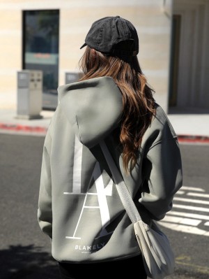 Olive Blakely Studio Relaxed Hoodie | WVUQ-63192