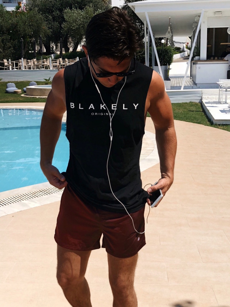 Black Blakely Roca Beach Sleeveless Tee | HCSW-01458