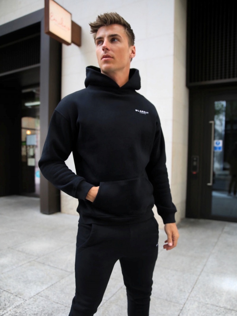 Black Blakely Universal Relaxed Hoodie | XCZY-62810