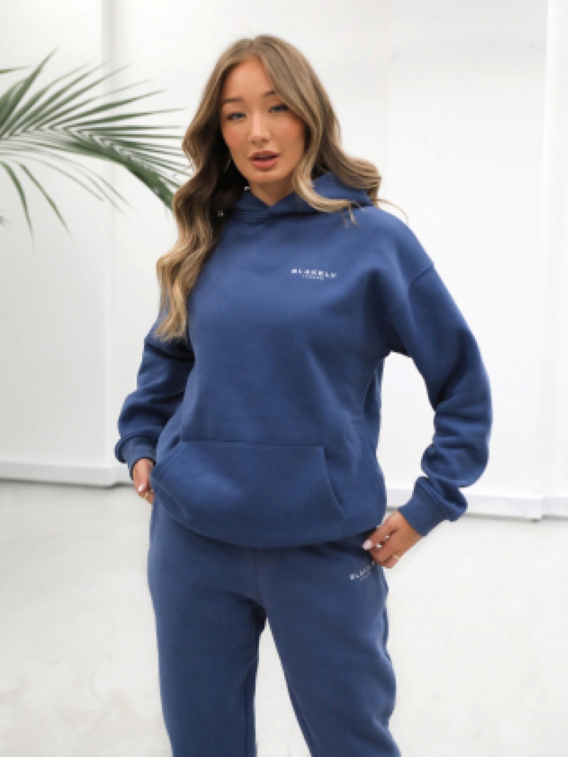 Blue Blakely Universal Women's Relaxed Hoodie | WUMO-24931