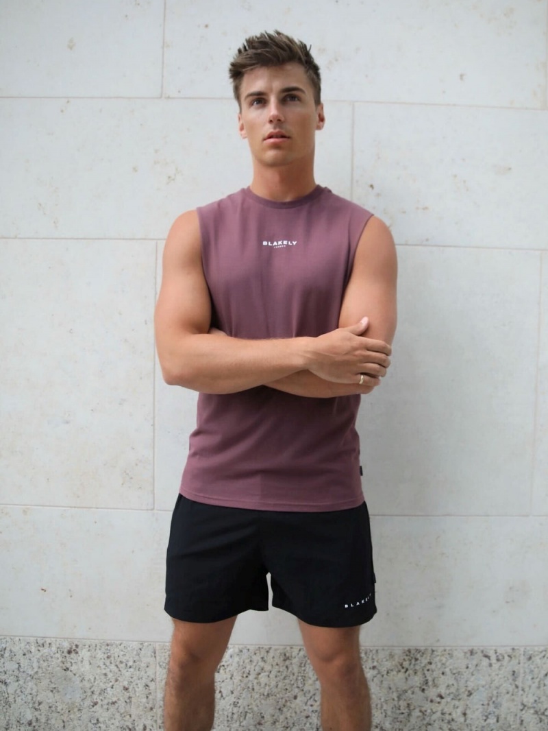 Burgundy Blakely Universal Sleeveless Tee | CWJN-51248