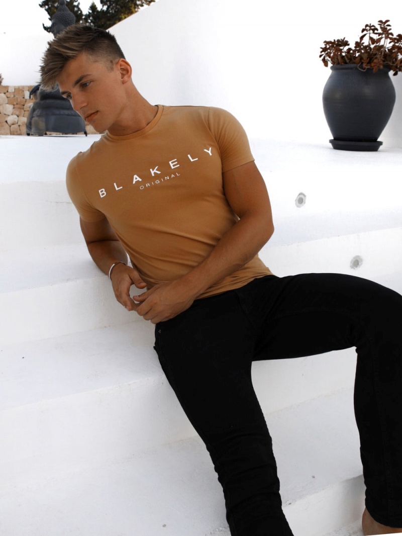 Gold Blakely Axson T-Shirt | FIWK-01823