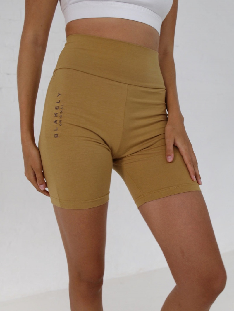 Latte Blakely Erin Shorts | RIZX-58361
