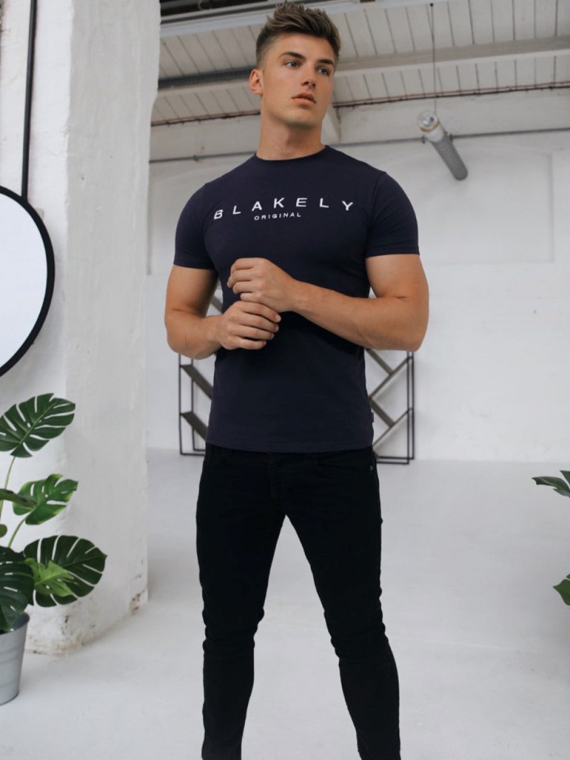 Navy Blakely Stockbridge T-Shirt | LBIY-41376