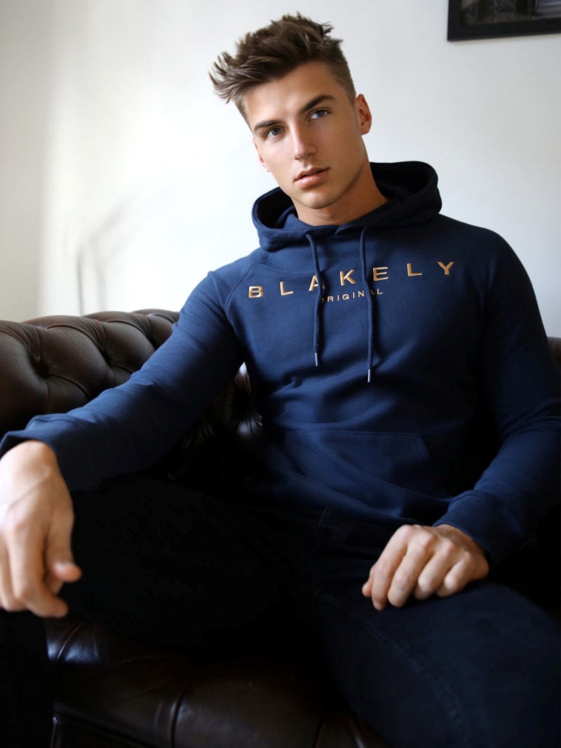 Navy Blakely Vatolla Hoodie | VFNU-73024