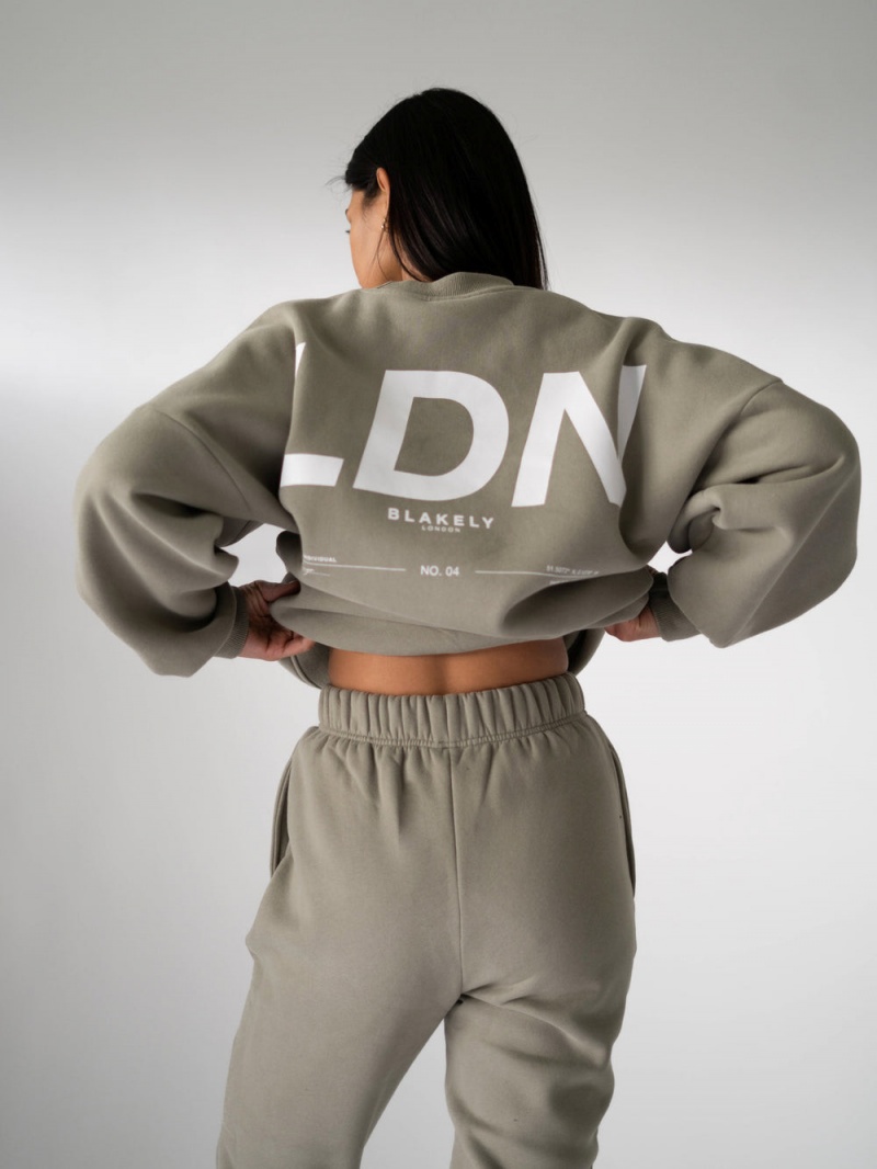 Olive Blakely LDN Womens Oversized Jumper | VICB-63495
