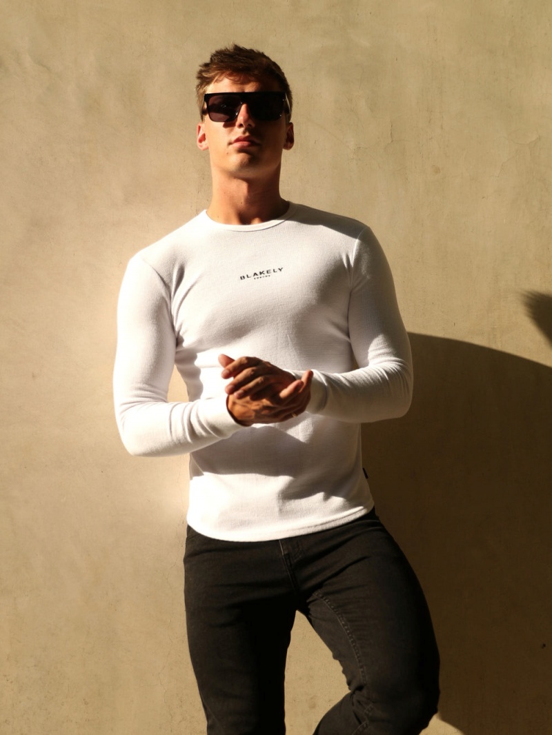 White Blakely Alezio Textured Jumper | HEVU-26908