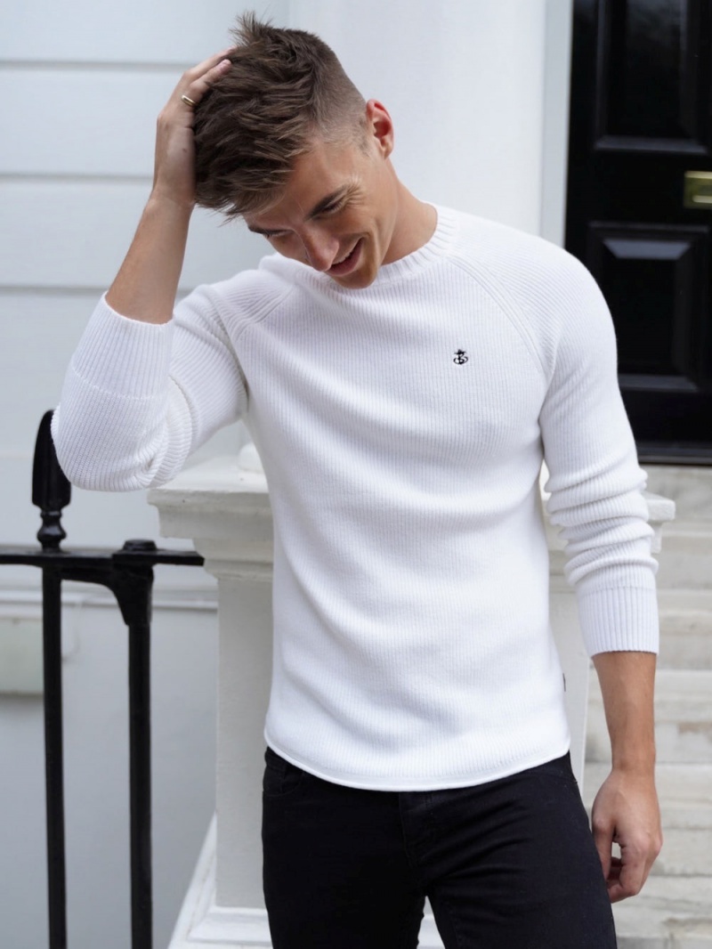 White Blakely Oxley Knit Jumper | VTKU-46385