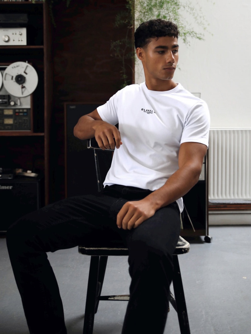White Blakely Statement T-Shirt | VBEK-82759